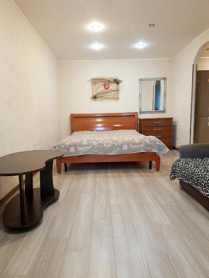 Проспект Металлургов 9 Apartment Kryvyi Rih Exterior photo
